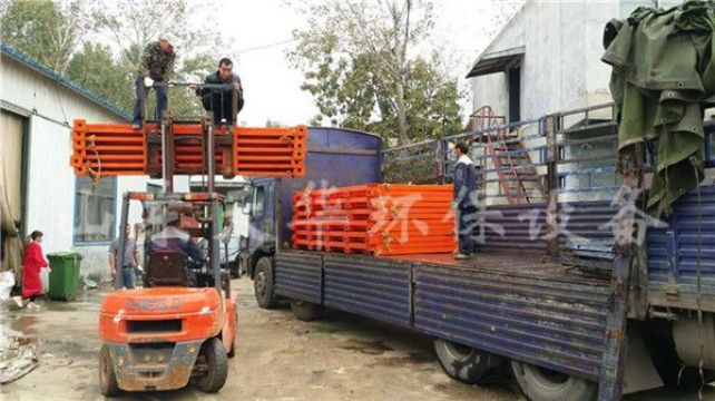 點擊查看詳細信息<br>標題：發貨現場 閱讀次數：1658